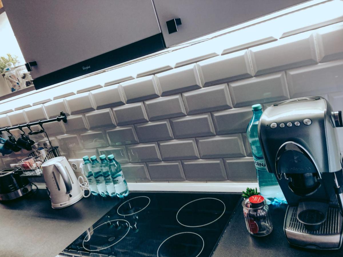 Apartment One Брашов Екстер'єр фото