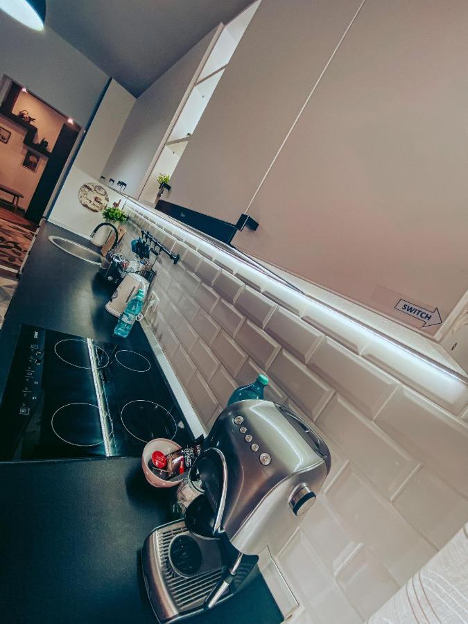 Apartment One Брашов Екстер'єр фото